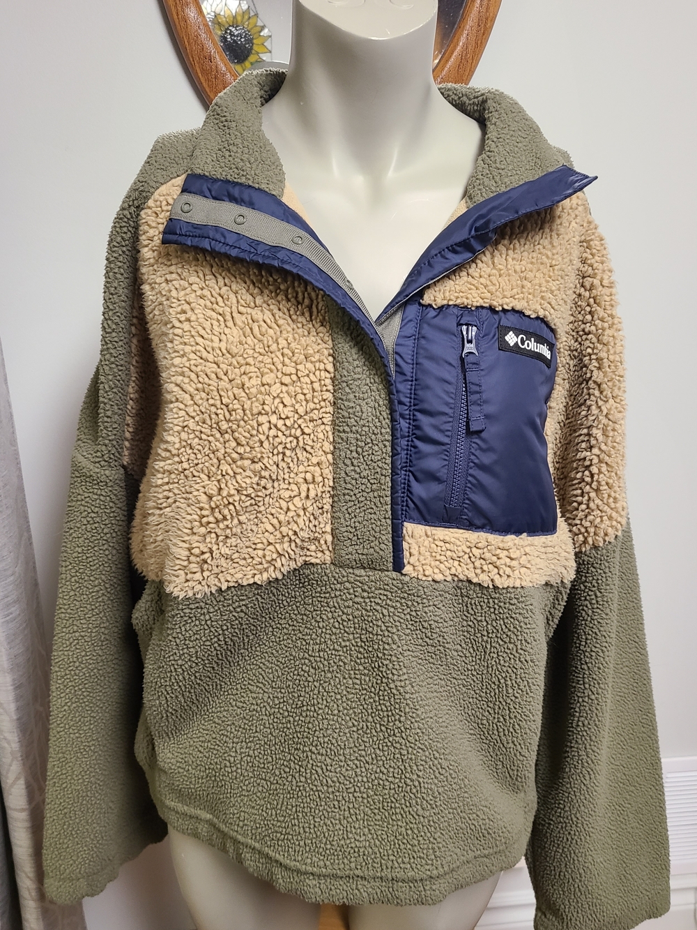 Columbia Women's Lodge Sherpa Pullover